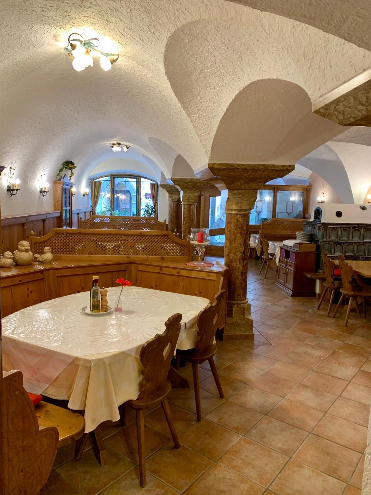 Hotel Goldenes Kreuz - Since 1605 Vipiteno Exterior foto